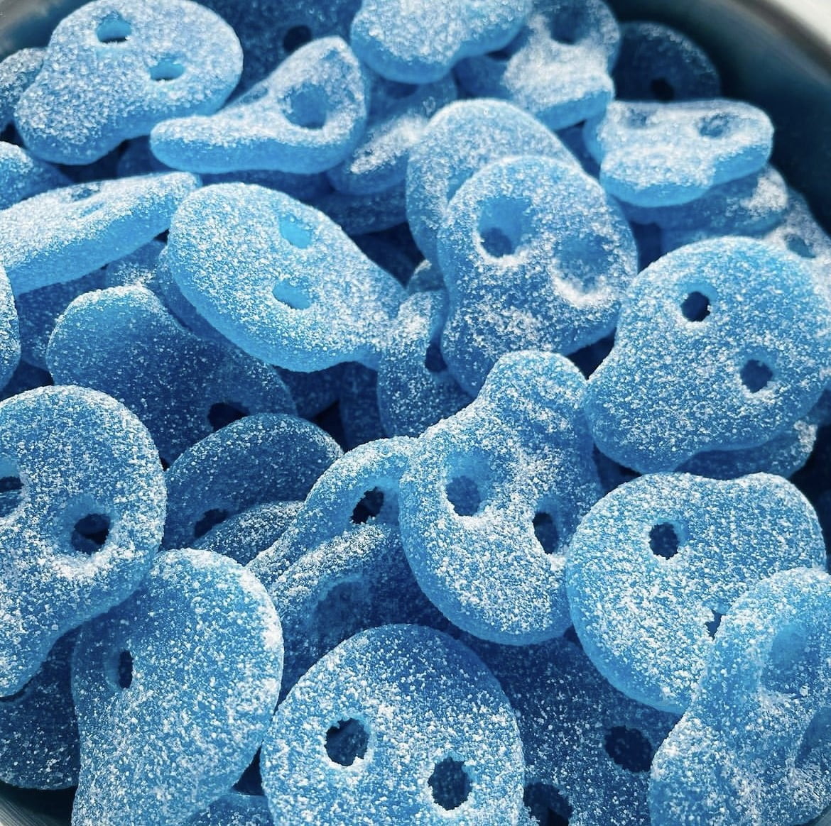 SOUR Blue Raspberry Skulls (V) (H) - Sweetiz